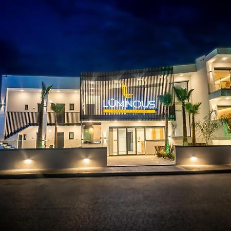 Апарт отель Luminous Luxury Living Kallithea  Экстерьер фото